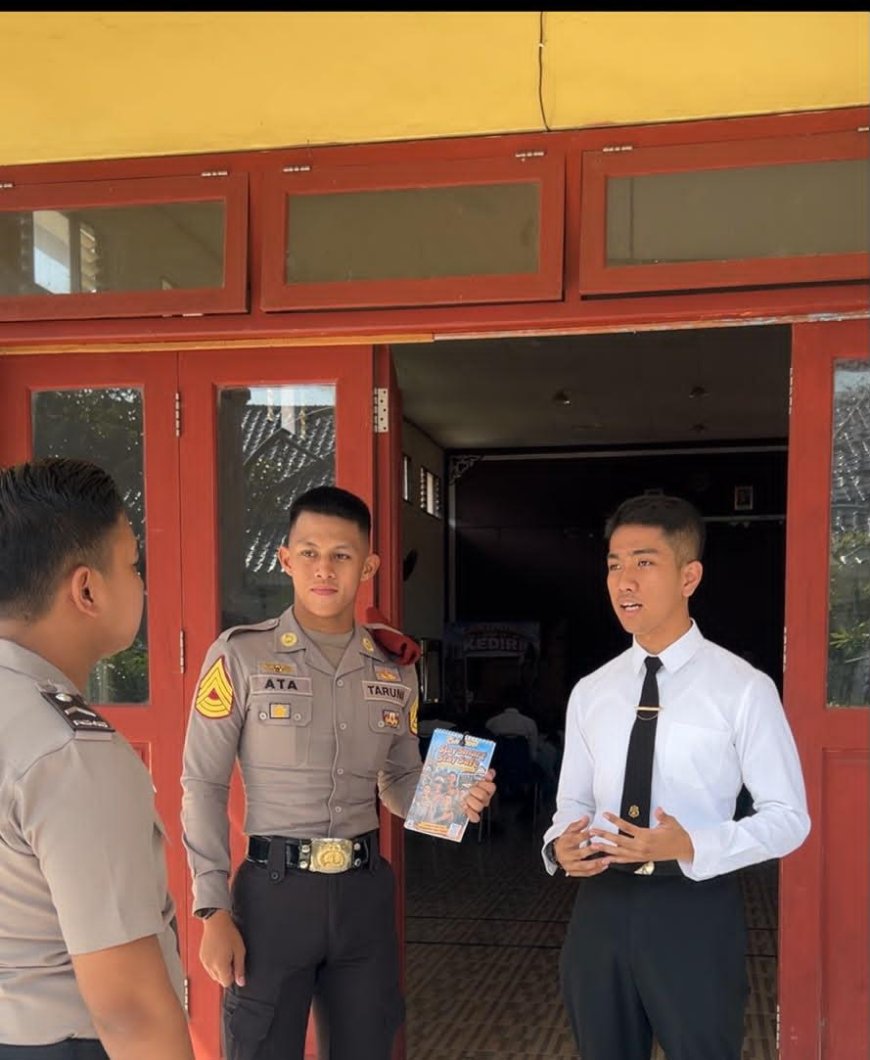 Latja di Polres Kediri Kota, Taruna Akpol Sosialisasikan Call Center 110 dan Cegah Bullying pada Pelajar