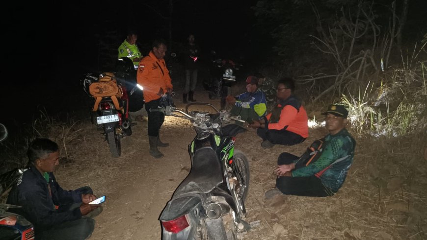Sinergi Polsek Bungkal Bersama Tim Gabungan Berhasil Jinakkan Karhutla di Ponorogo